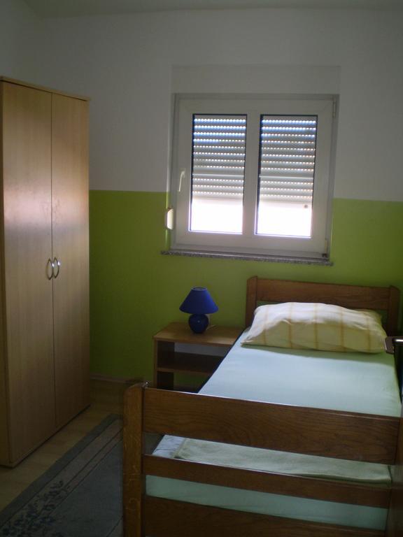 Apartmani Marija&Damir Vir Eksteriør billede