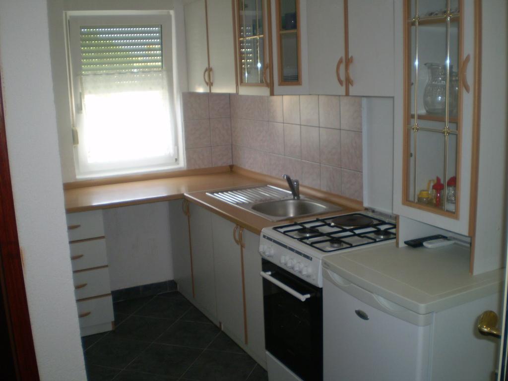 Apartmani Marija&Damir Vir Eksteriør billede