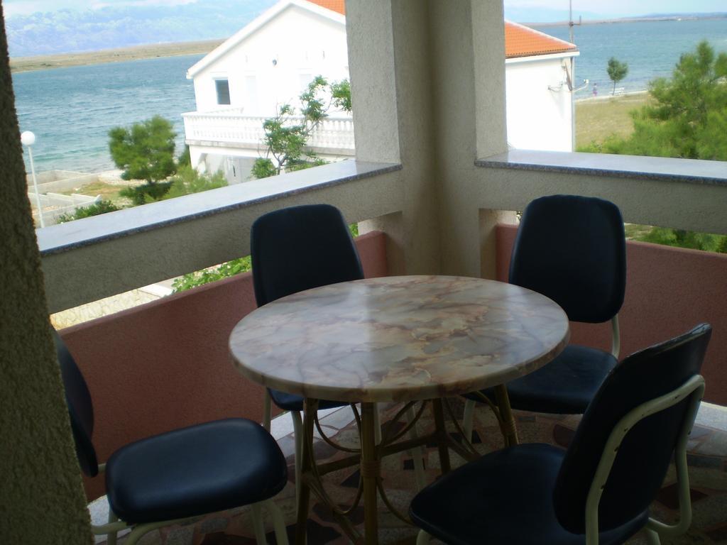 Apartmani Marija&Damir Vir Eksteriør billede